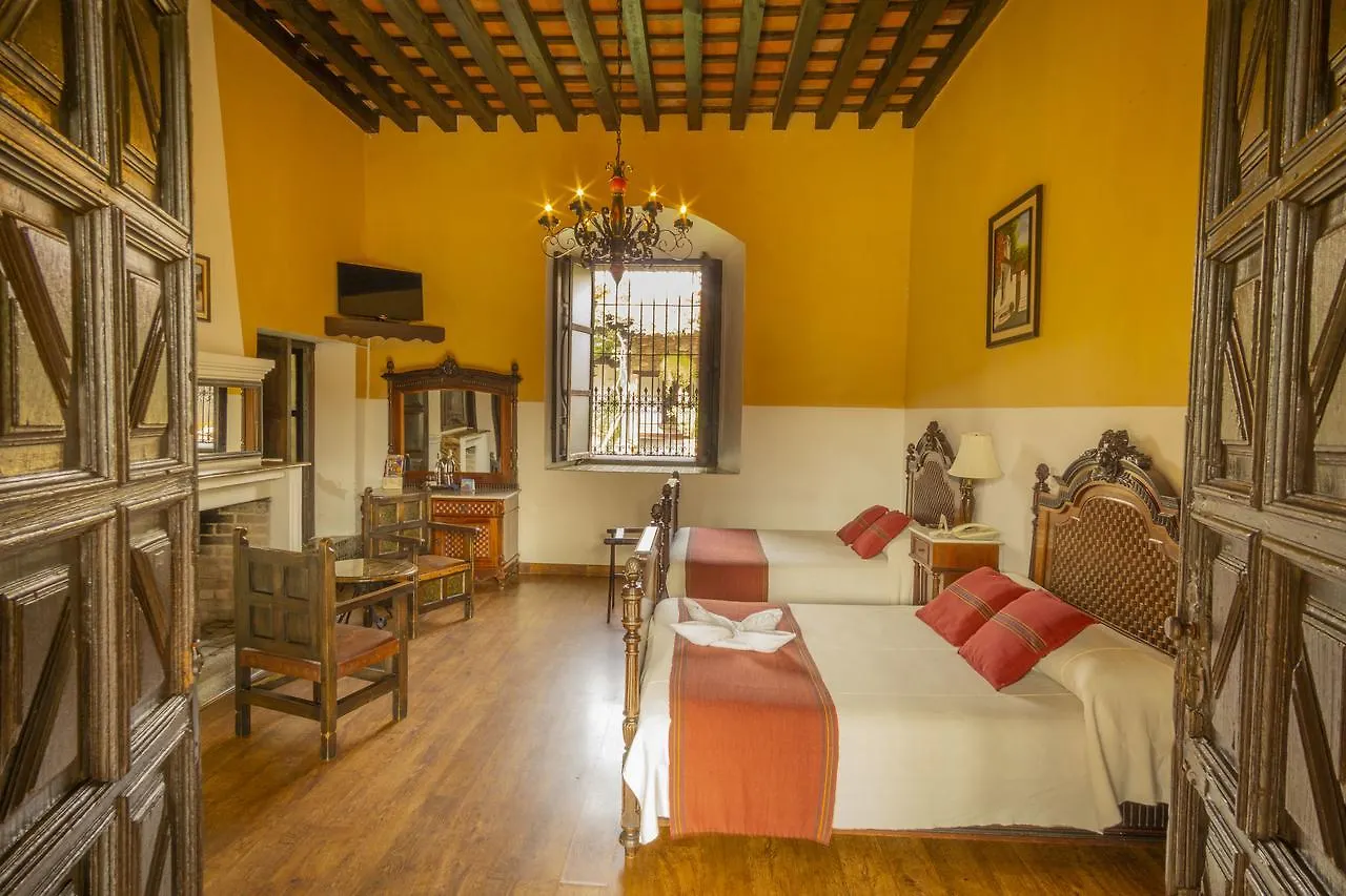 Hotel Posada De Don Rodrigo Antigua