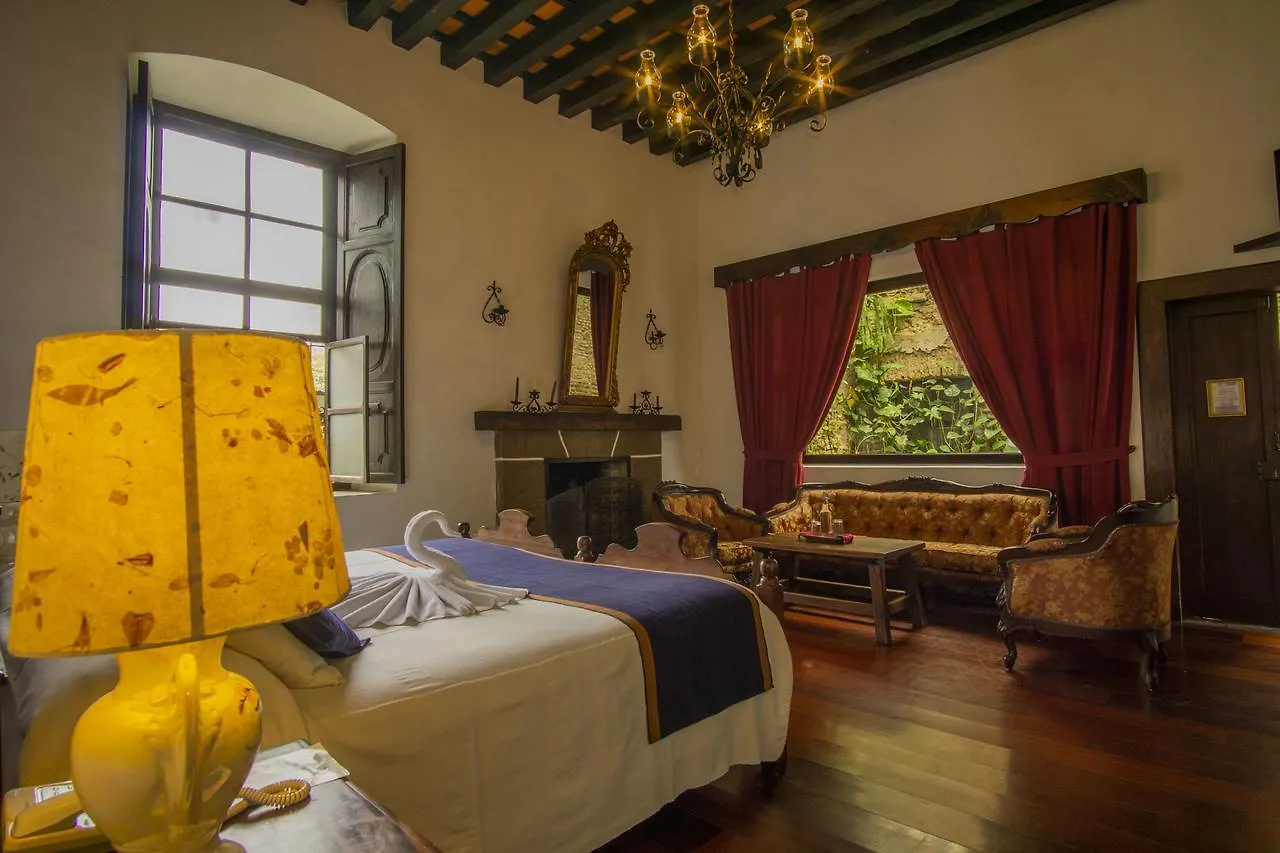 Hotel Posada De Don Rodrigo Antigua