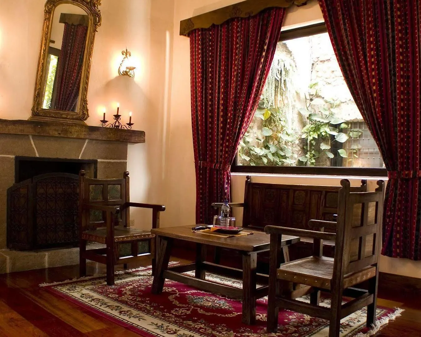 ****  Hotel Posada De Don Rodrigo Antigua Guatemala