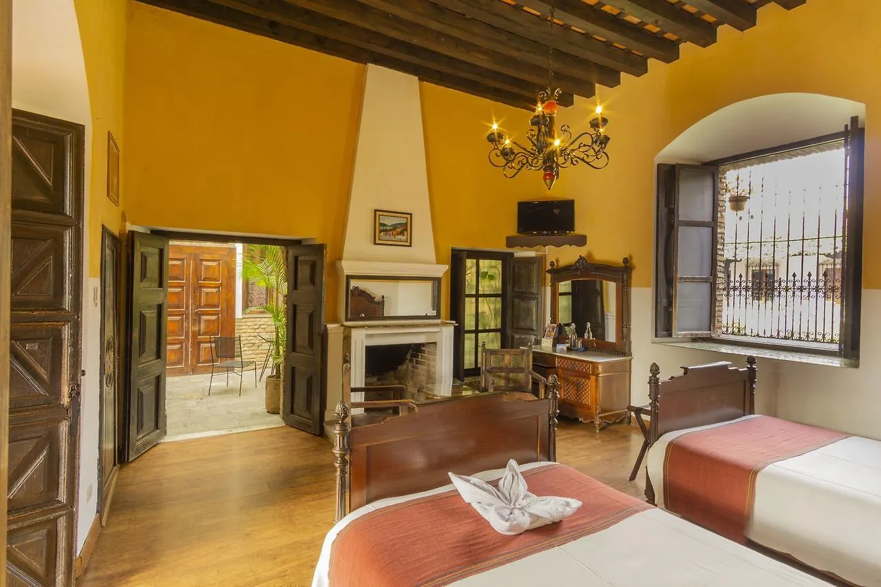 Hotel Posada De Don Rodrigo Antigua