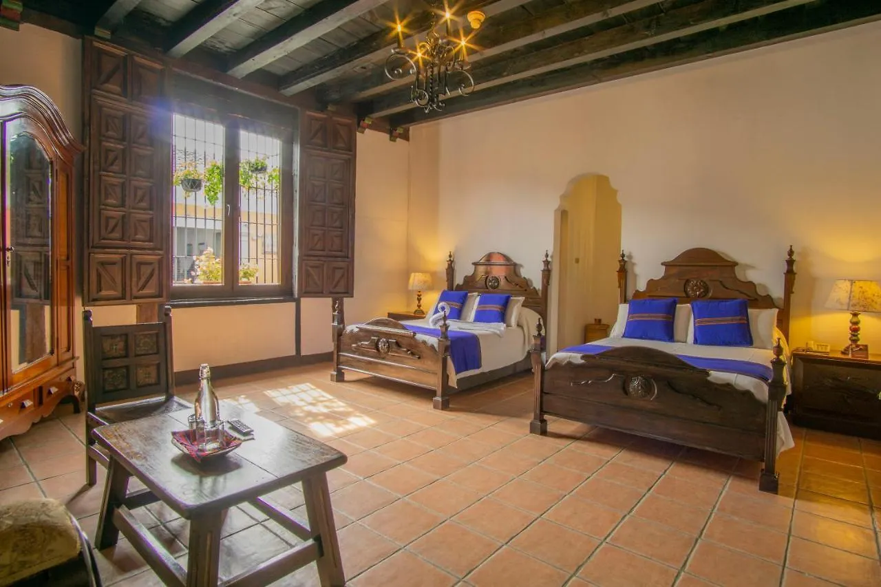 Hotel Posada De Don Rodrigo Antigua