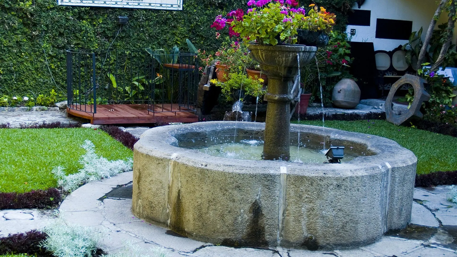 Hotel Posada De Don Rodrigo Antigua Guatemala
